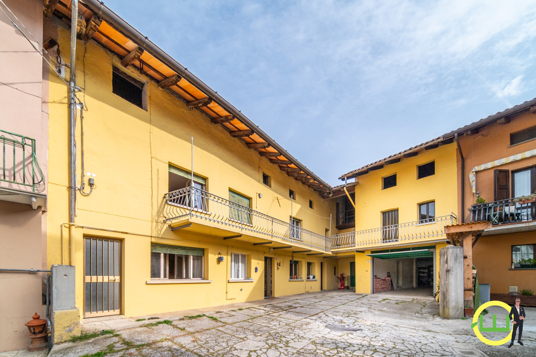 Immagine di CASA INDIPENDENTE CON AMPIO ACCESSORIO E TERRENO ESCLUSIVO a San Daniele del Friuli