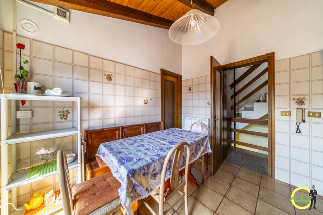 Media numero 3 di CAVAZZO CARNICO – UNA CASA DA VIVERE, DENTRO E FUORI
