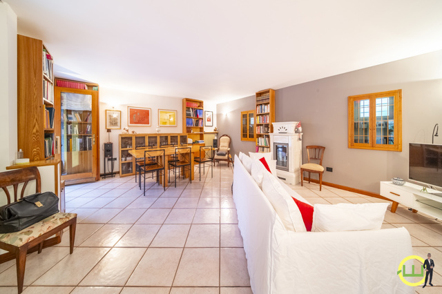 Media numero 8 di  AMPIA CASA INDIPENDENTE CON GIARDINO A MORTEGLIANO