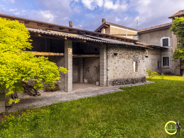 Media numero 37 di SPLENDIDA CASA DAL RECUPERO DALL ARCHITETTURA ANTICA/MODERNA (S.MARTINO AL TAGLIAMENTO)