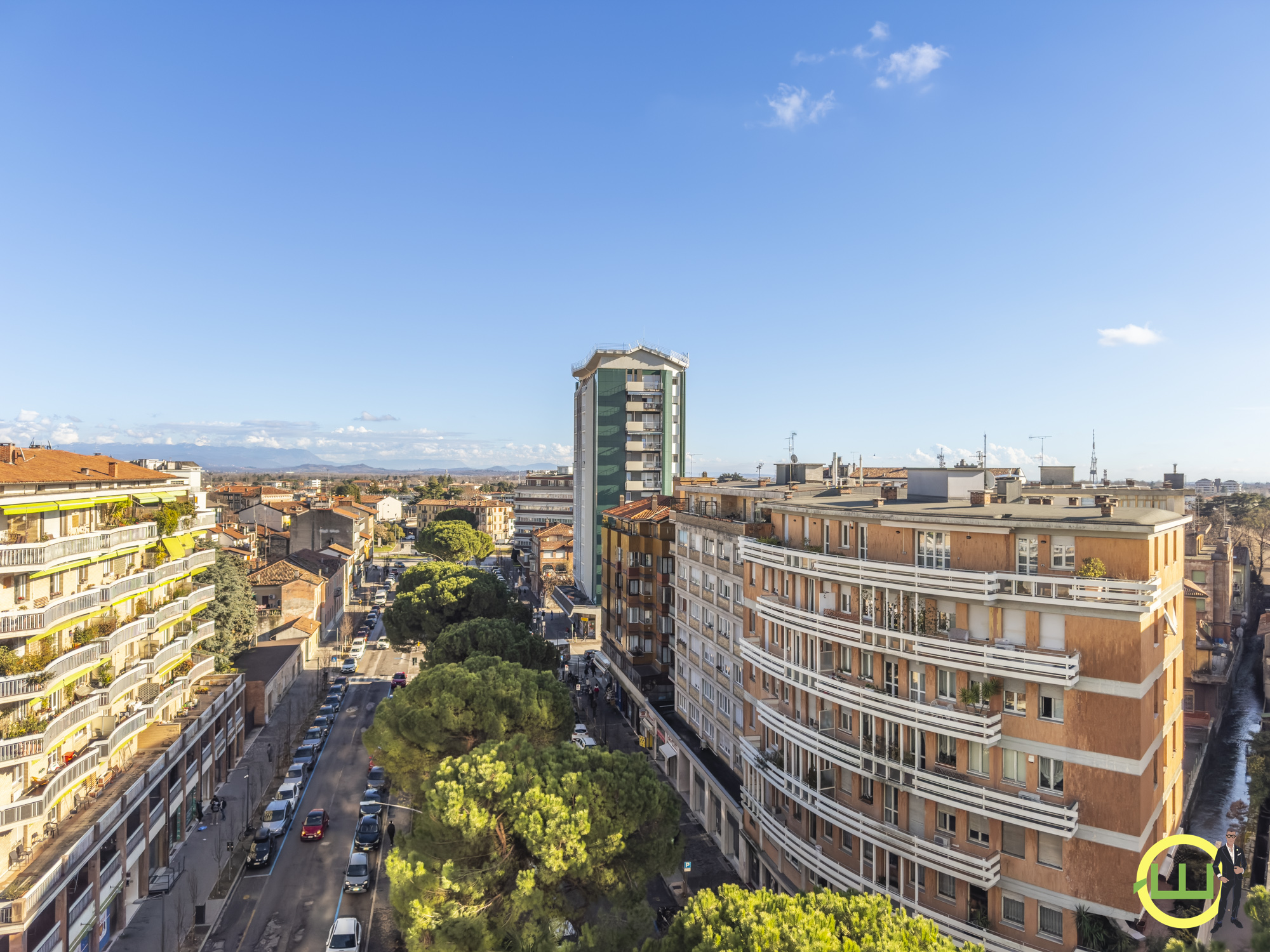 Media numero 11 di BICAMERE BISERVIZI CON GARAGE VIA LEOPARDI (UD)