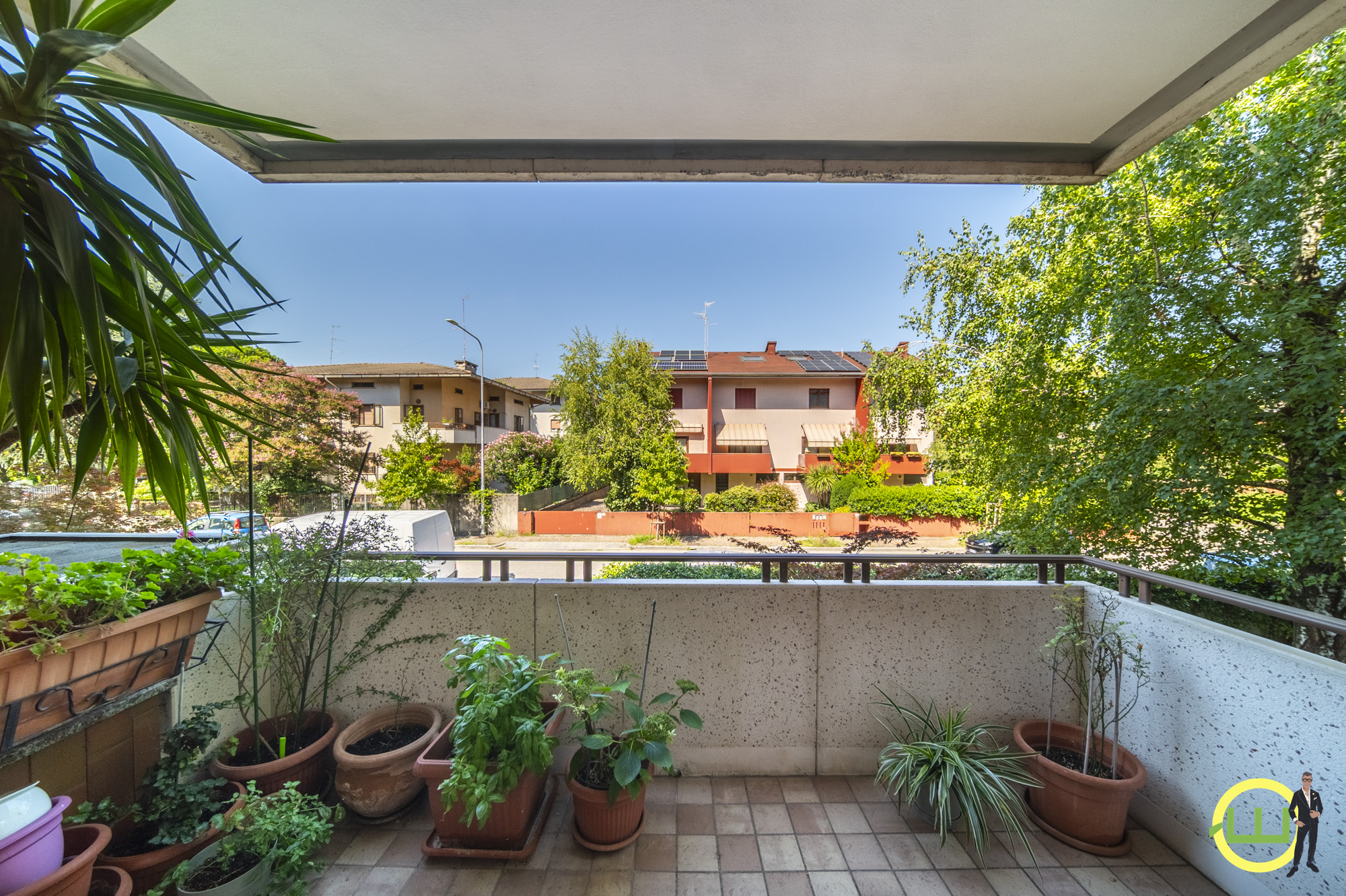 Media numero 16 di BICAMERE BISERVIZI TERRAZZATISSIMO CENTRO STUDI UD