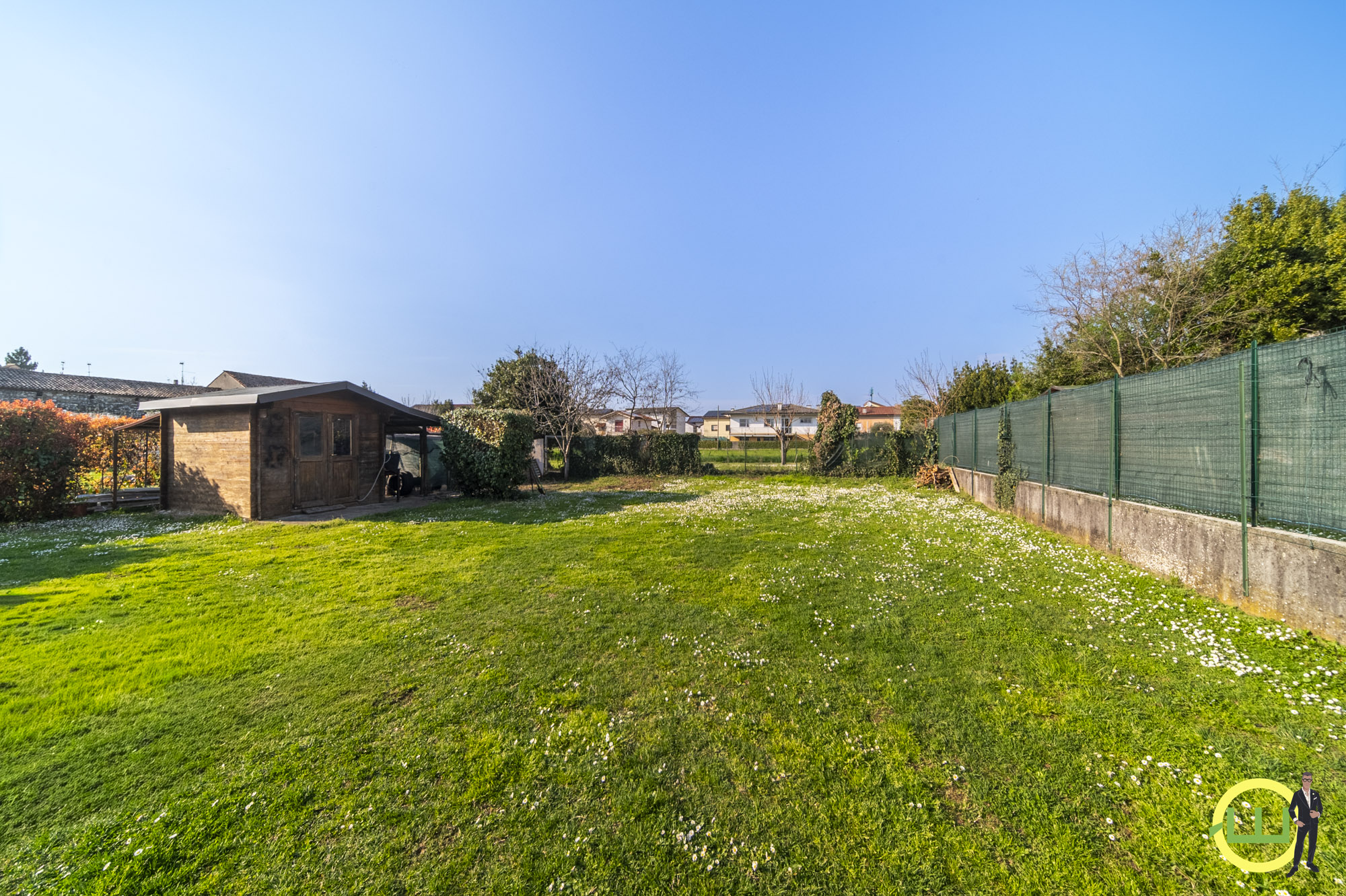 Media numero 44 di VILLA BACIATA DAL SOLE ( 2 KM DA UDINE) 