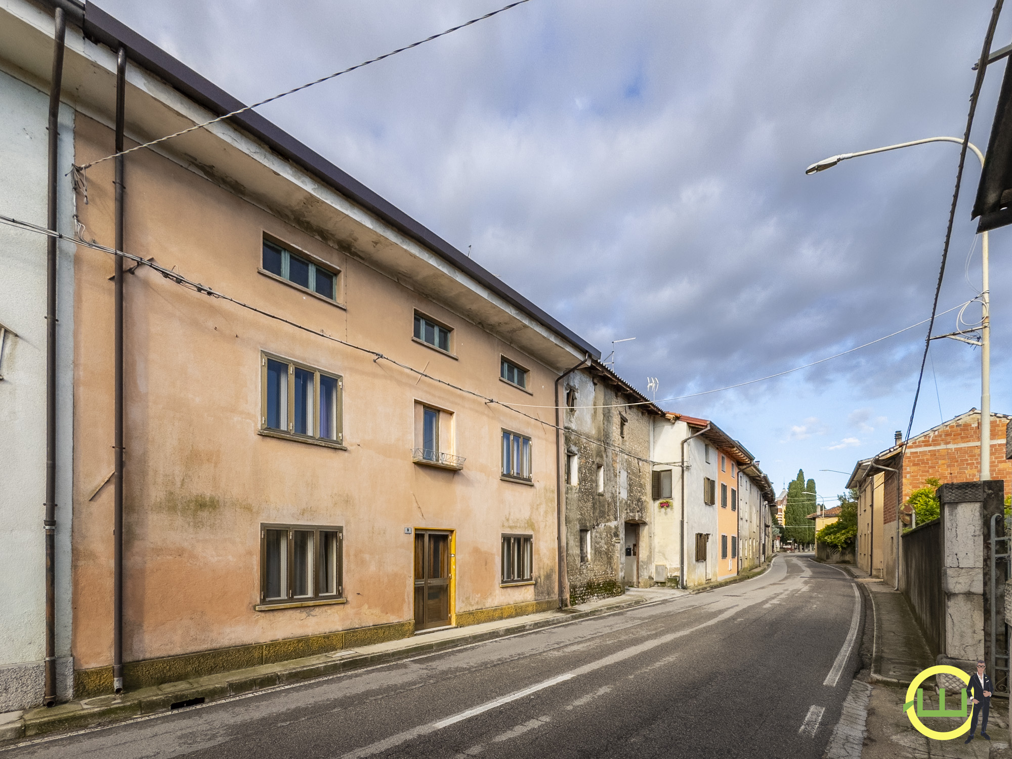 Media numero 3 di LUMINOSA CASA INDIPENDENTE CON ACCESSORI A TALMASSONS