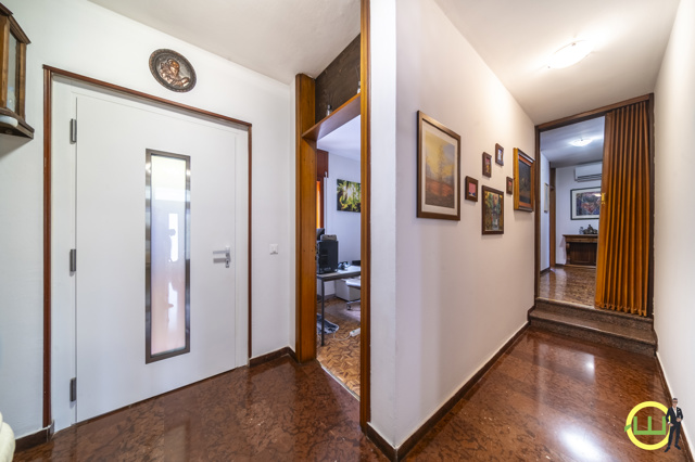 Media numero 12 di UDINE VILLA RIAMMODERNATA NEL 2025