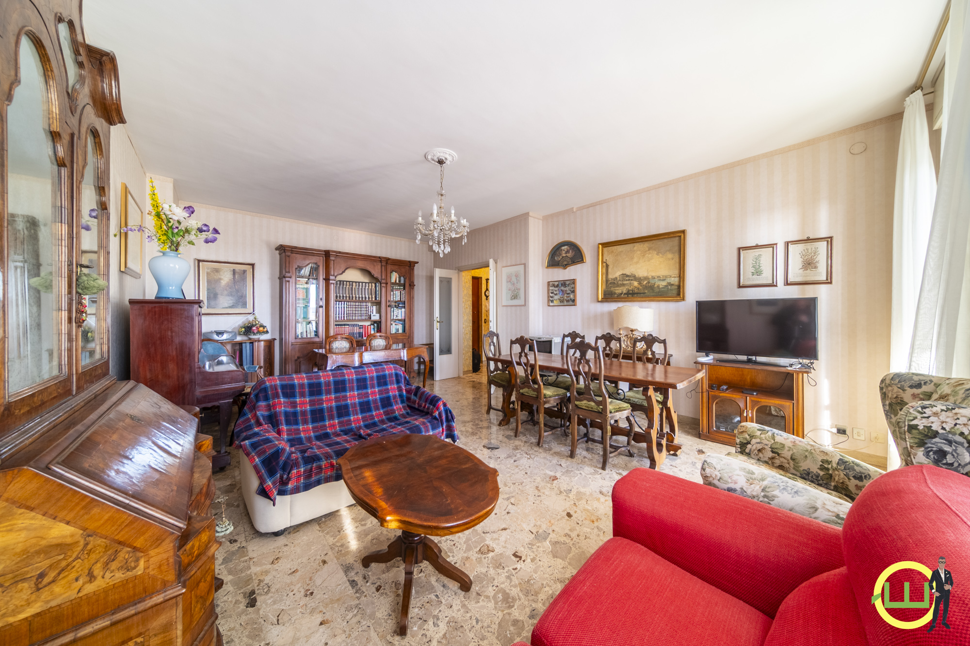 Media numero 8 di BICAMERE BISERVIZI CON GARAGE VIA LEOPARDI (UD)