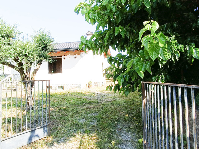 Media numero 6 di Venduta la Villa singola completamente personalizzabile a Manzano