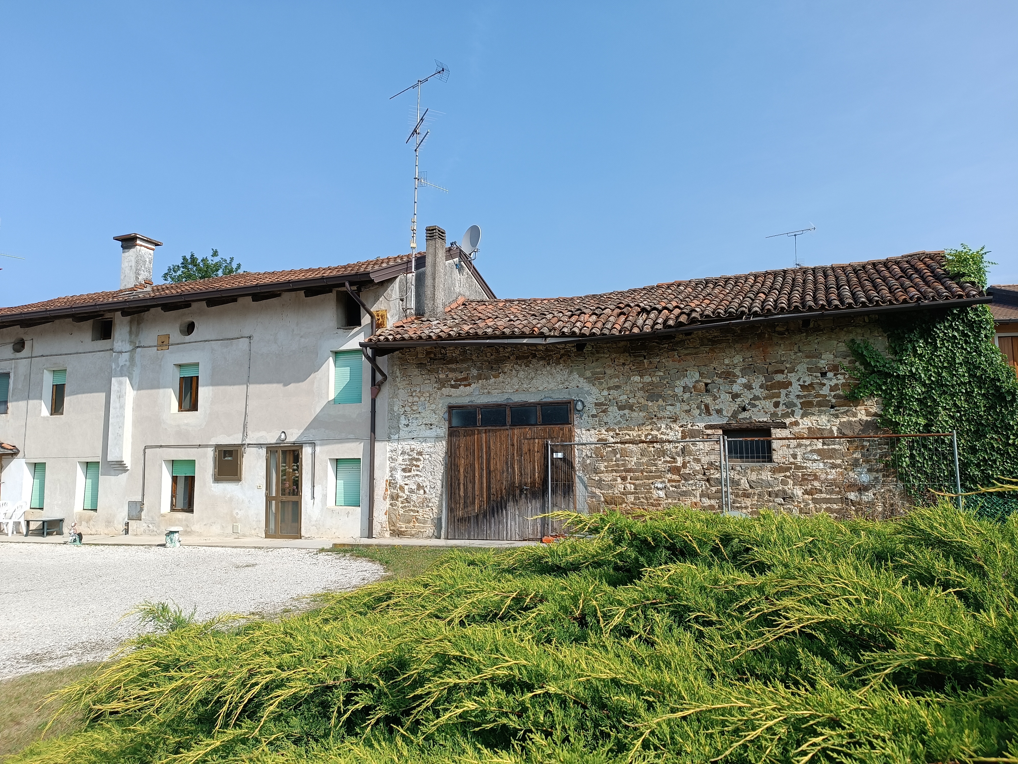 Immagine di CASA IN LINEA IN BORGO RESIDENZIALE A MANZANO