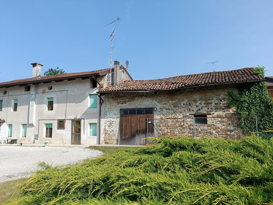 Immagine di CASA IN LINEA IN BORGO RESIDENZIALE A MANZANO