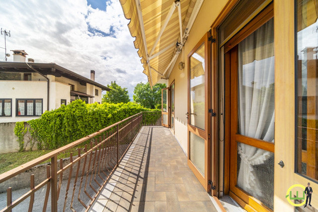 Media numero 6 di VILLA INDIPENDENTE CON GIARDINO A DUE PASSI DAL CENTRO DI ARTEGNA!