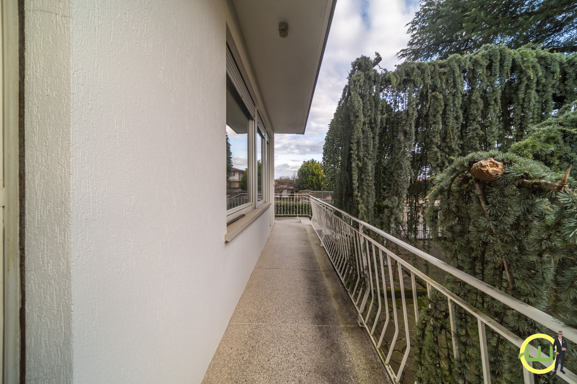 Media numero 17 di VILLA DALLA MODERNA ARCHITETTURA (CARPACCO)