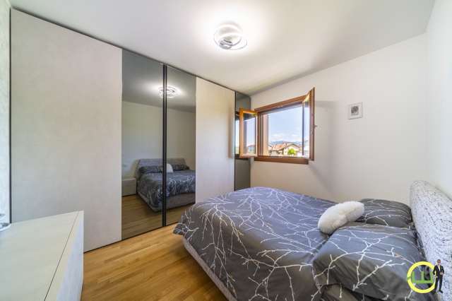 Media numero 11 di BICAMERE BISERVIZI TERRAZZATISSIMO UD EST