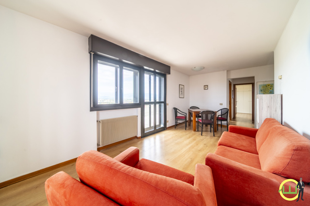 Media numero 5 di ATTICO RESIDENZA ARCADIA UDINE