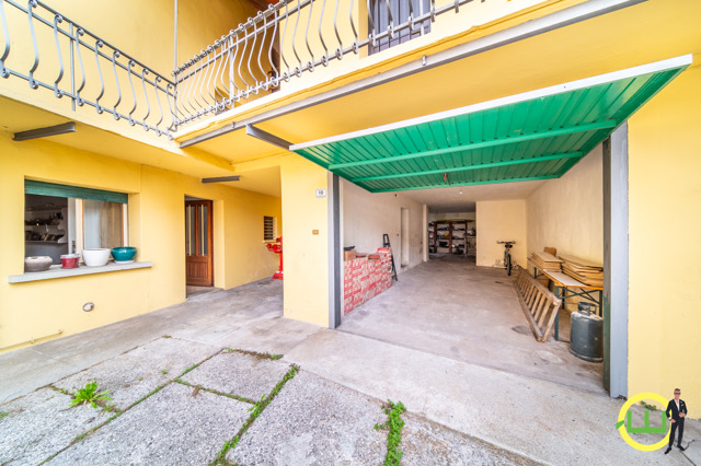 Media numero 36 di CASA INDIPENDENTE CON AMPIO ACCESSORIO E TERRENO ESCLUSIVO a San Daniele del Friuli