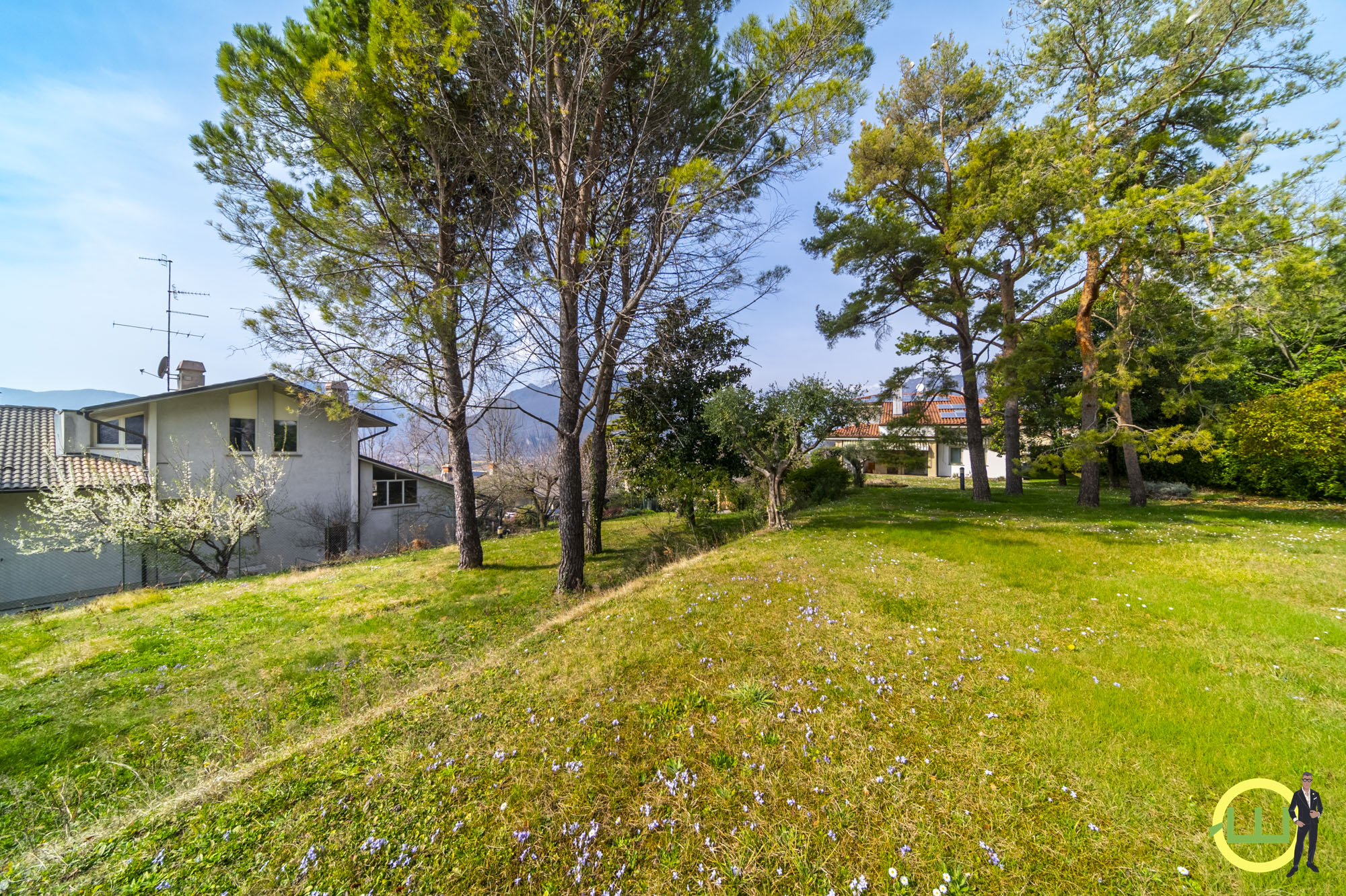 Media numero 31 di GEMONA DEL FRIULI PRESTIGIOSA VILLA DI 390 MQ!