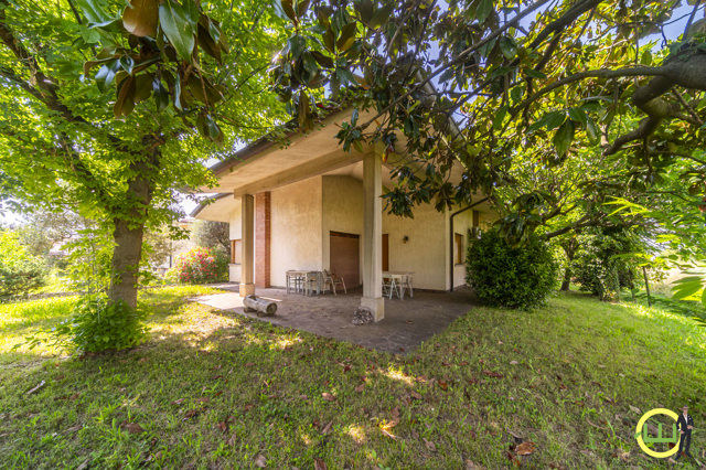 Immagine di VILLA SINGOLA SU UNICO LIVELLO CON 3 CAMERE DA LETTO A CORMONS