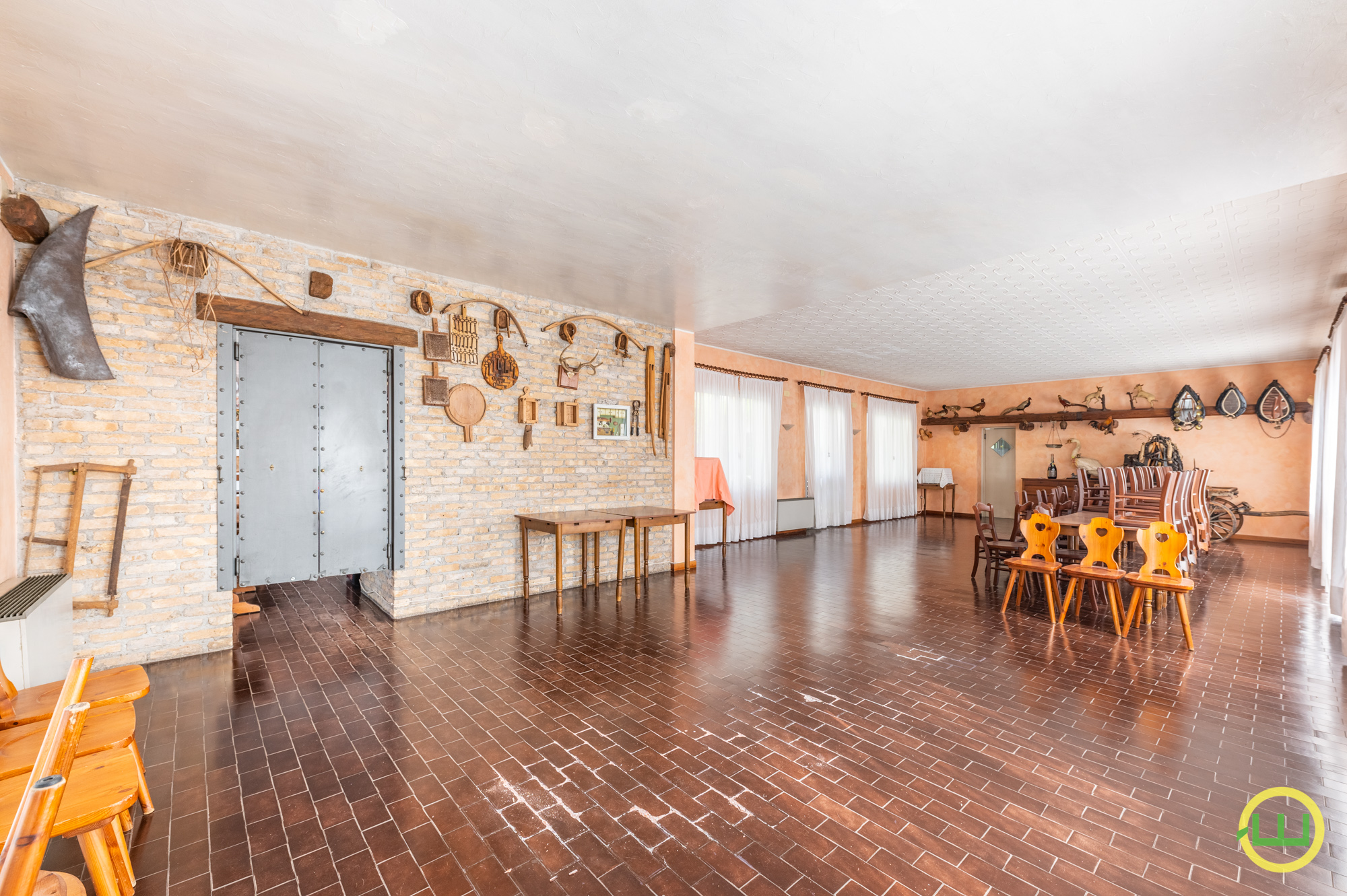 Media numero 23 di STORICO BAR ALBERGO RISTORANTE A CODROIPO