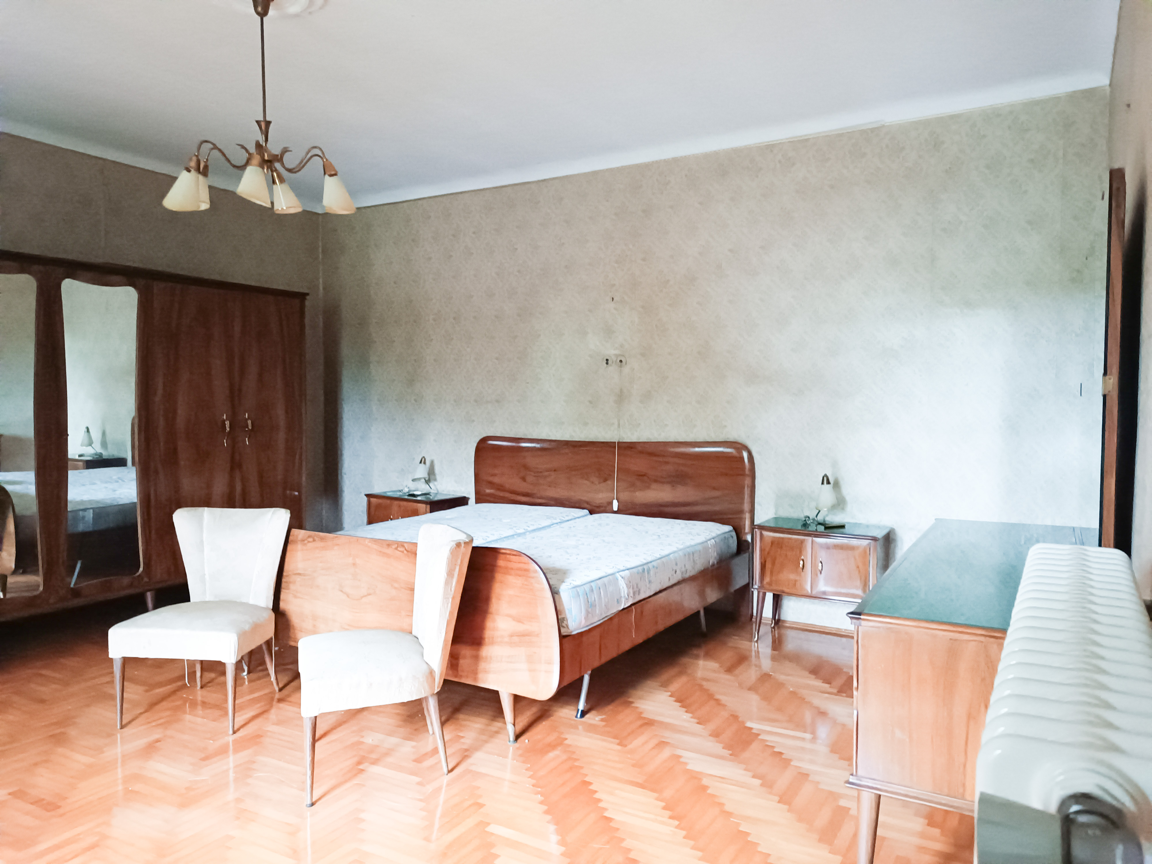 Media numero 12 di VENDUTA LA CASA DI TESTA CON VERDE ESCLUSIVO IN CENTRO A CORMONS