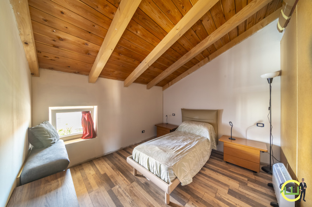 Media numero 20 di VILLETTA A SCHIERA BICAMERE CON GIARDINO PRIVATO IN CENTRO A SAN LORENZO ISONTINO