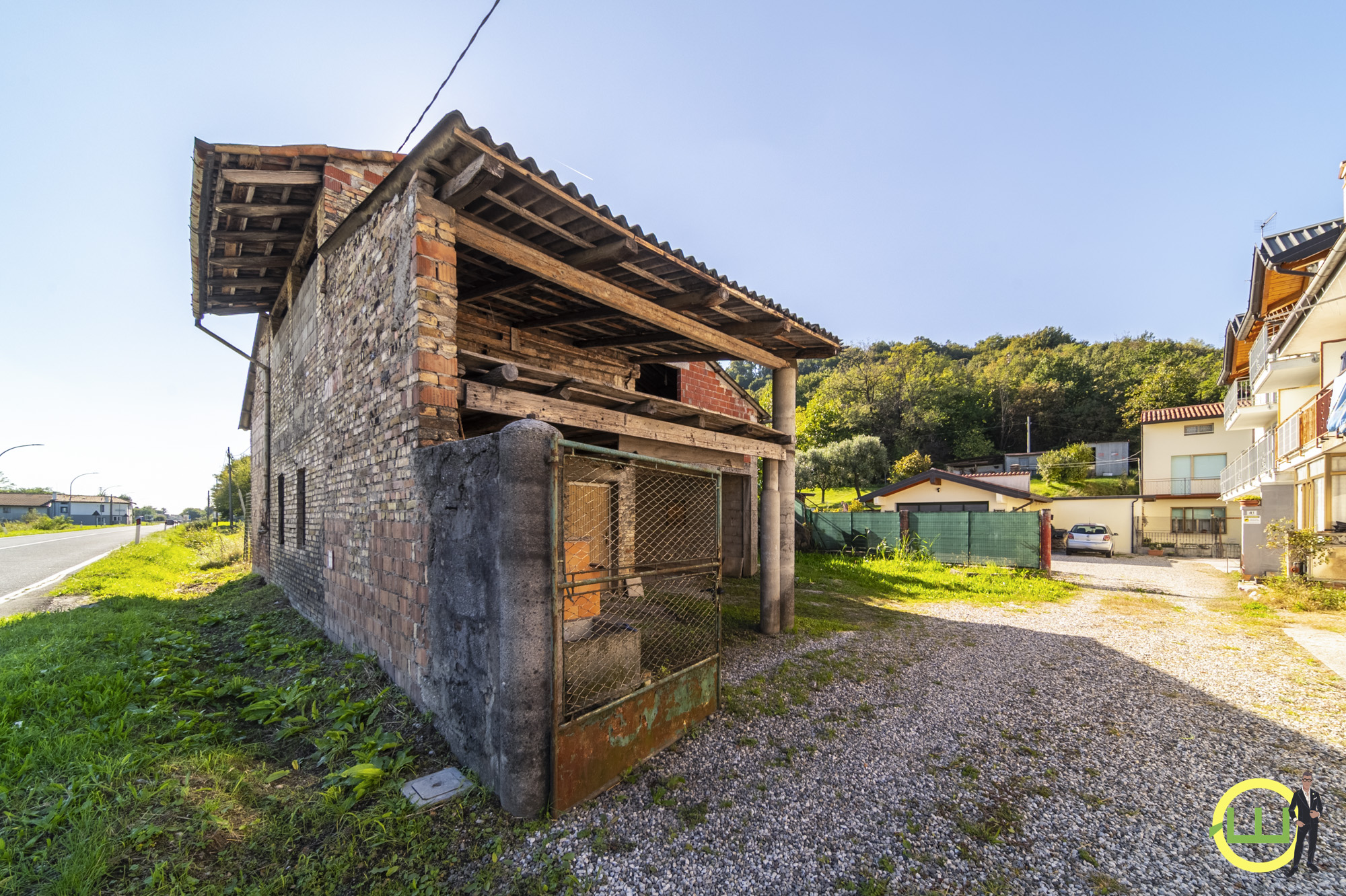 Media numero 19 di CASETTA A SCHIERA CON RUSTICO E TERRENI A MAJANO - PREZZO IMPERDIBILE