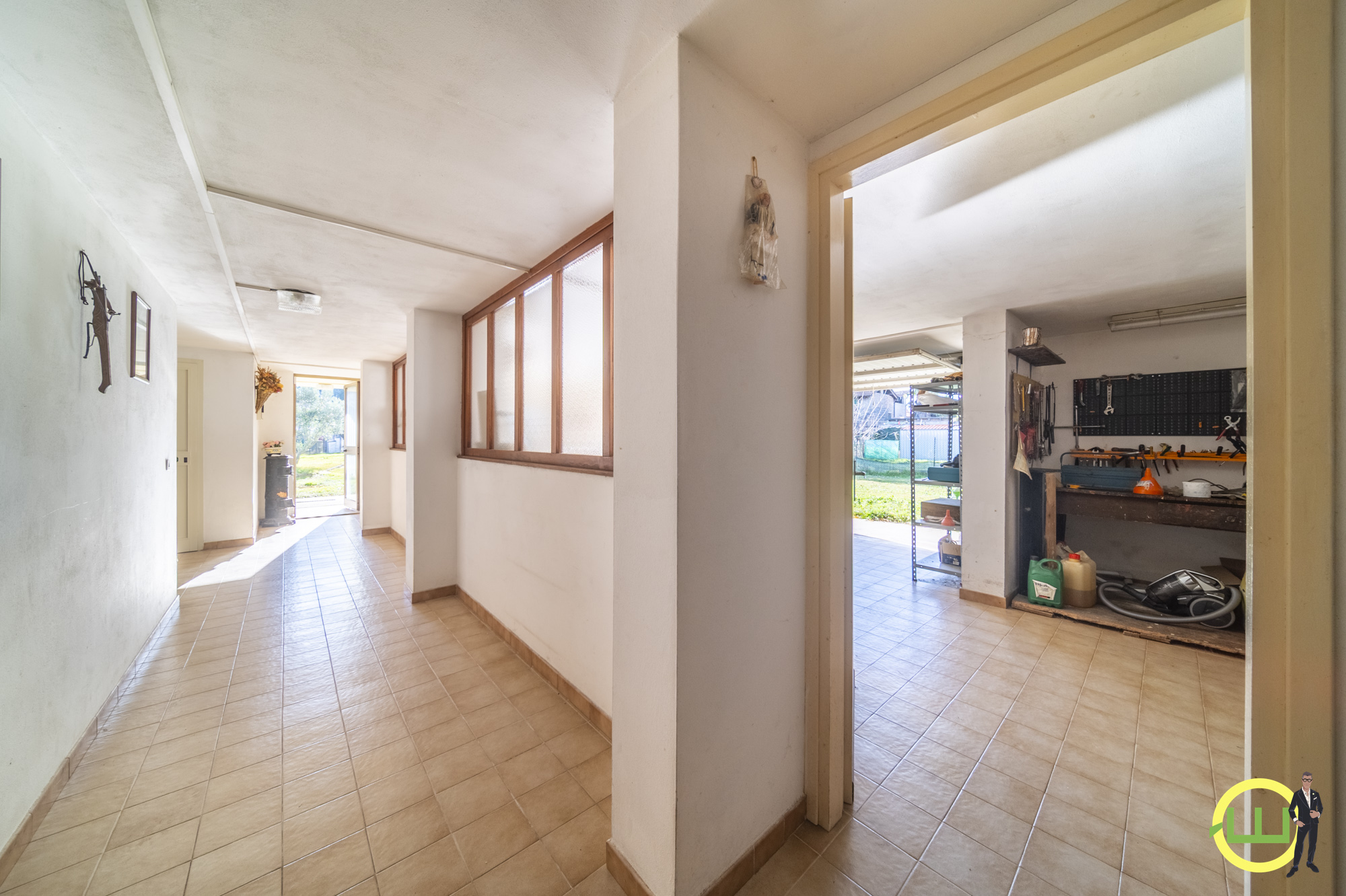 Media numero 45 di LUMINOSA VILLA CON GIARDINO A TEOR