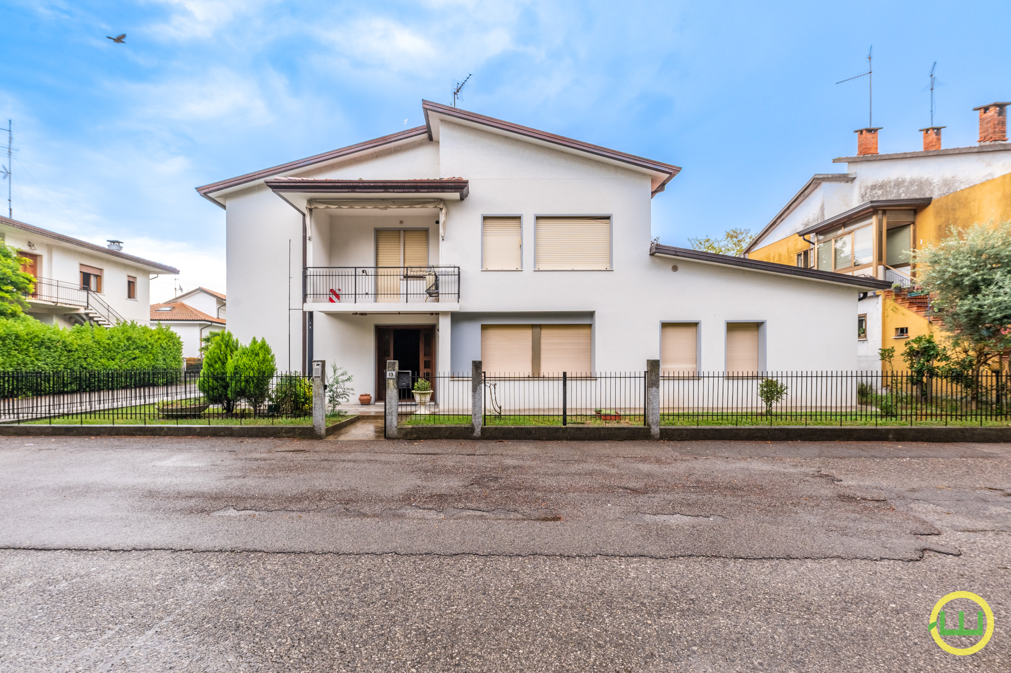 Immagine di AMPIA VILLA INDIPENDENTE IN CENTRO PORTOGRUARO