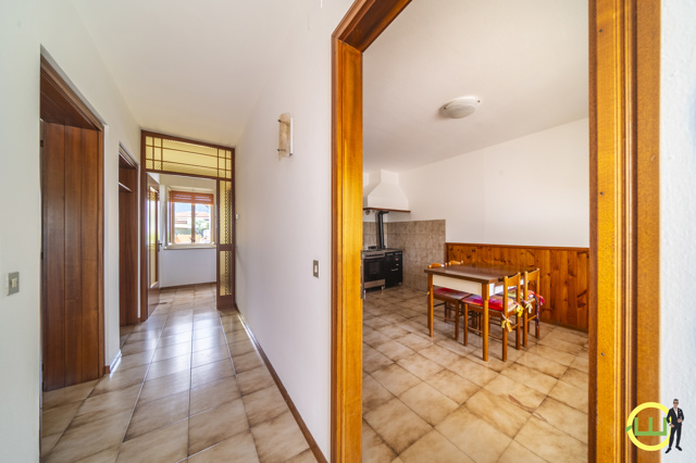 Media numero 5 di GEMONA CASA DI TESTA CON AMPIO GIARDINO!