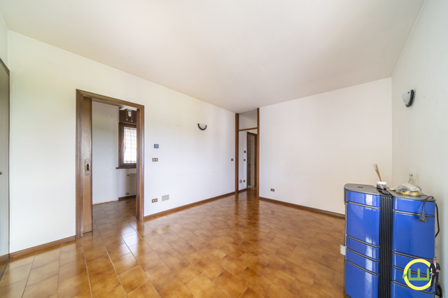 Media numero 15 di CASA DI TESTA CON POSSIBILITA' DI BIFAMILIARE - MAJANO
