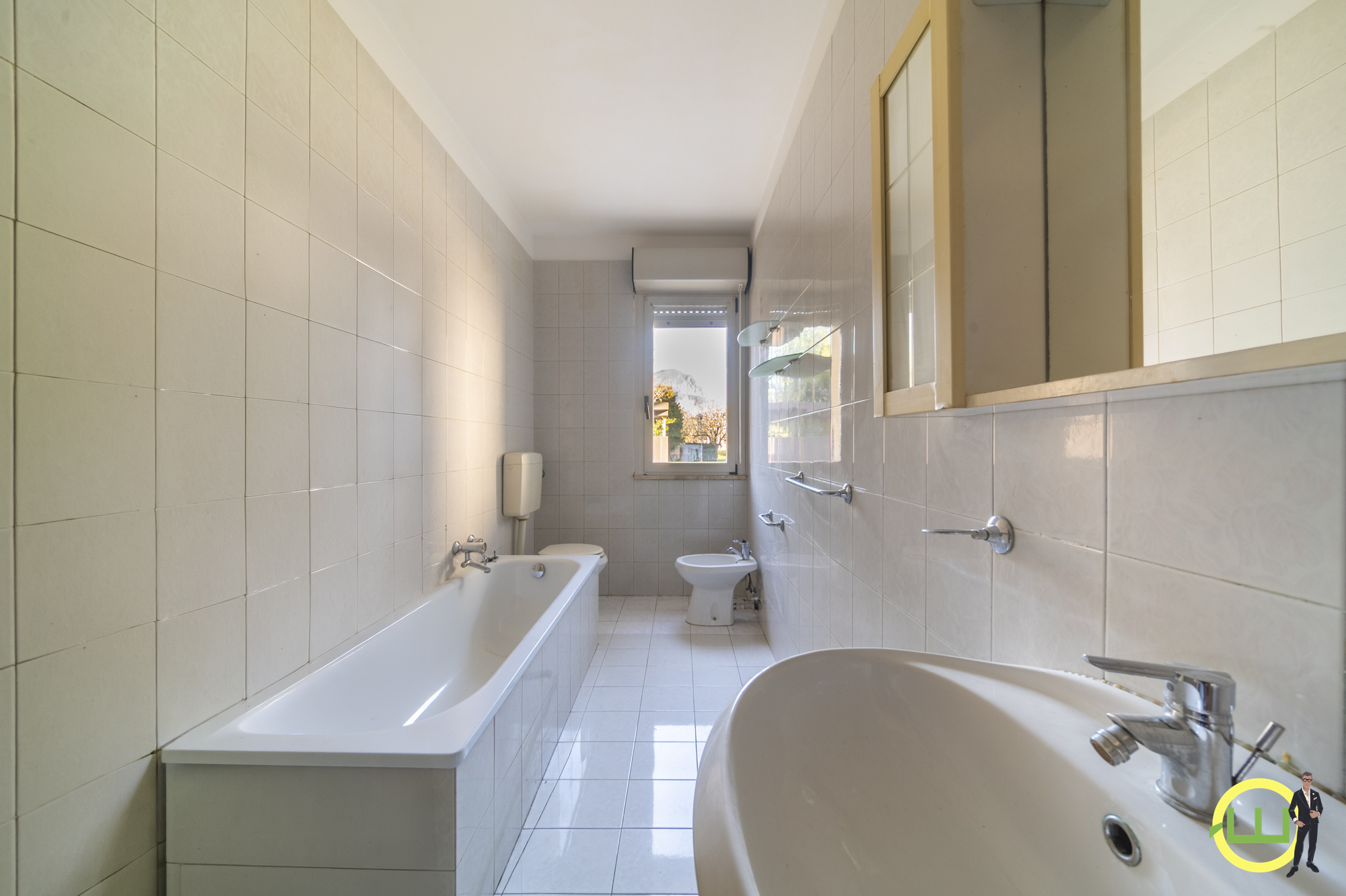 Media numero 17 di GEMONA INTROVABILE APPARTAMENTO AL PIANO TERRA!