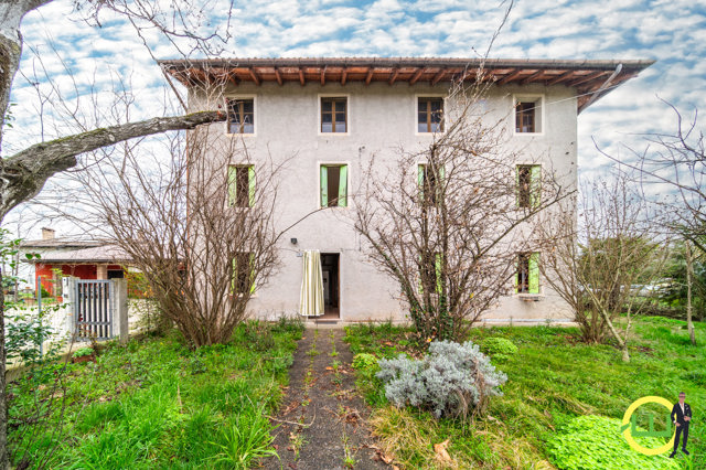 Media numero 26 di LUMINOSA CASA INDIPENDENTE CON GIARDINO A CAMINO AL TAGLIAMENTO