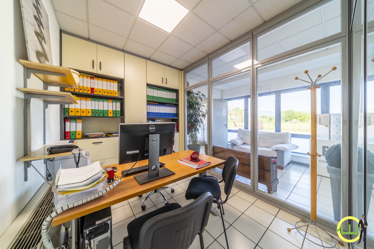 Media numero 11 di CAPANNONE + UFFICI (TRICESIMO)