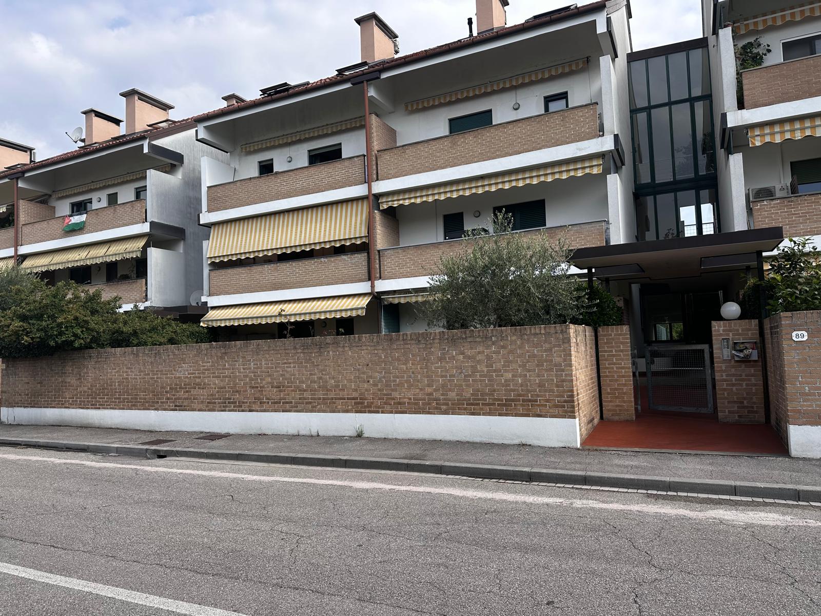 Media numero 7 di BICAMERE ZONA OSPEDALE TERMOAUTONOMO CON GIARDINO UD
