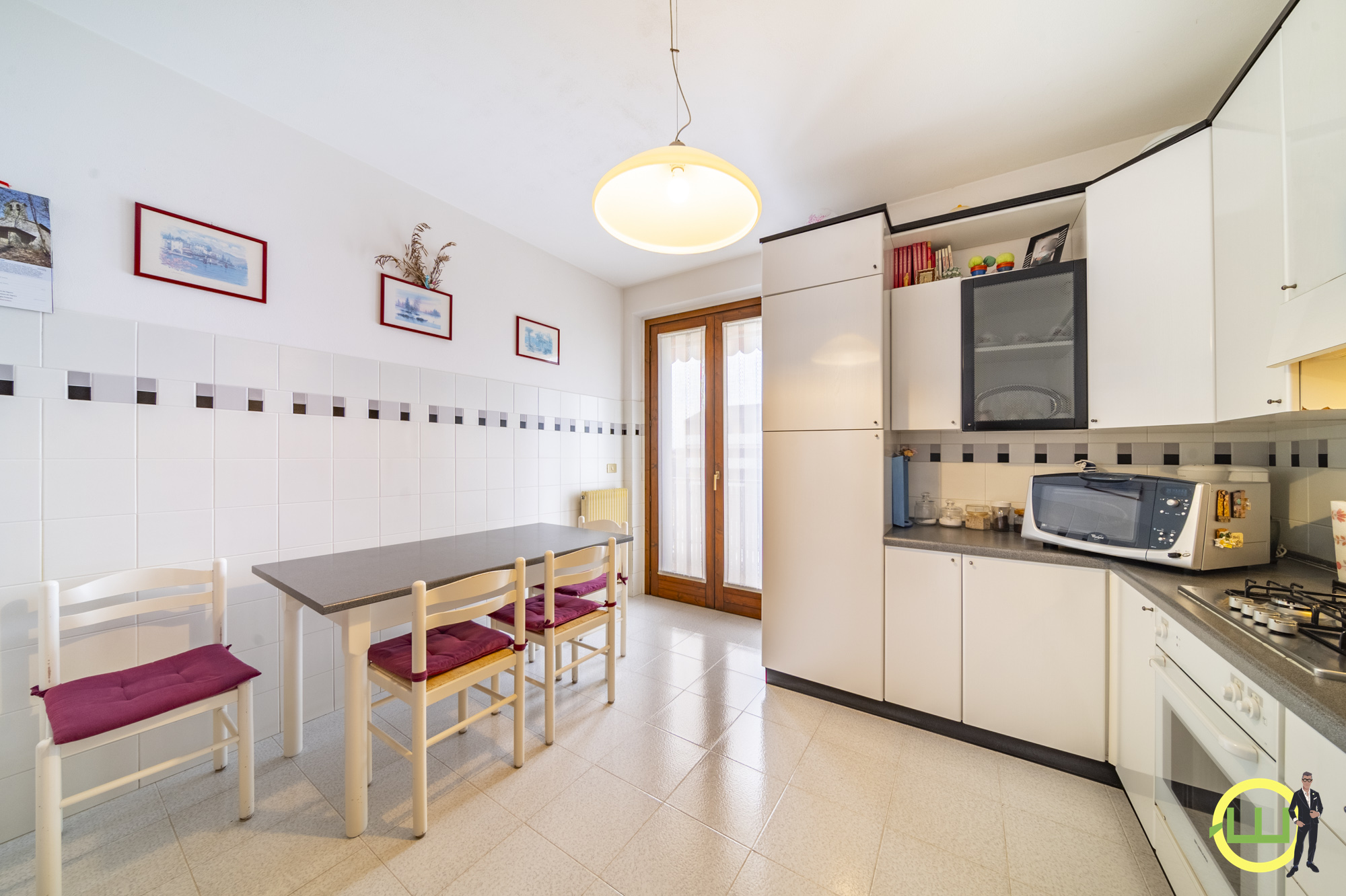 Media numero 10 di Venduto lo spazioso e fresco appartamento tricamere a Corno di Rosazzo