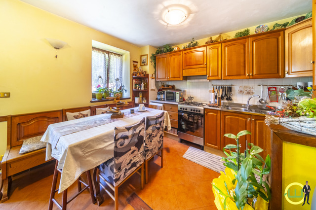 Media numero 3 di CASA PRONTA DA VIVERE A FORNI DI SOPRA