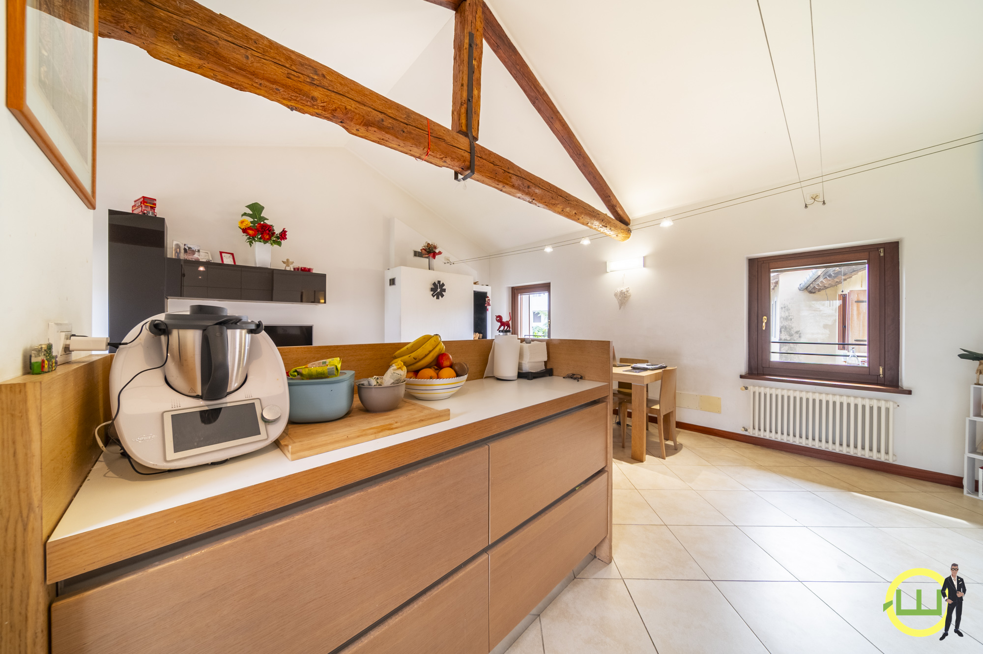 Media numero 2 di APPARTAMENTI IN PRESTIGIOSA VILLA ZONA CENTRALISSIMA