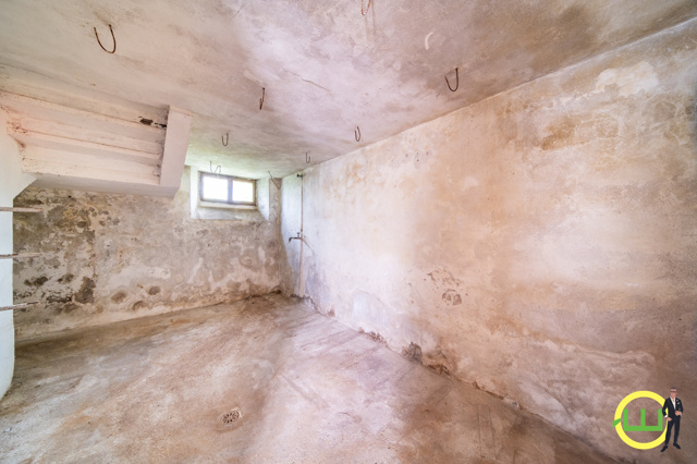 Media numero 14 di CASA INDIPENDENTE CON AMPIO ACCESSORIO E TERRENO ESCLUSIVO a San Daniele del Friuli