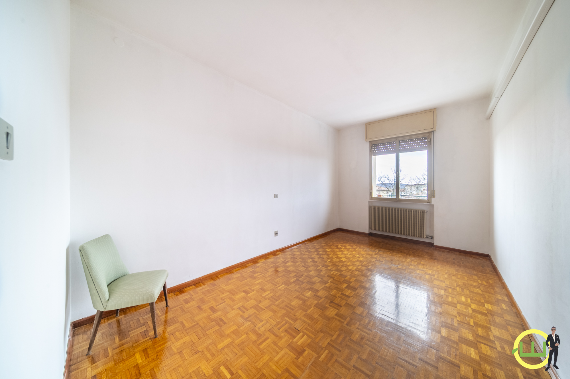 Media numero 10 di PANORAMICO APPARTAMENTO CON GARAGE IN CENTRO A CORMONS