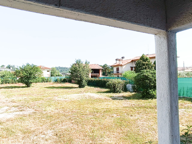 Media numero 16 di Venduta la Villa singola completamente personalizzabile a Manzano