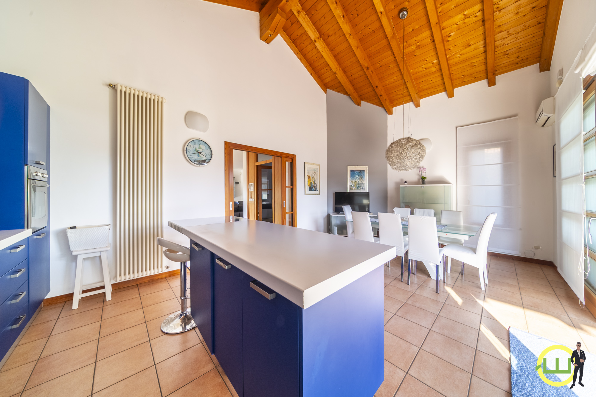 Media numero 12 di VILLA BACIATA DAL SOLE ( 2 KM DA UDINE) 