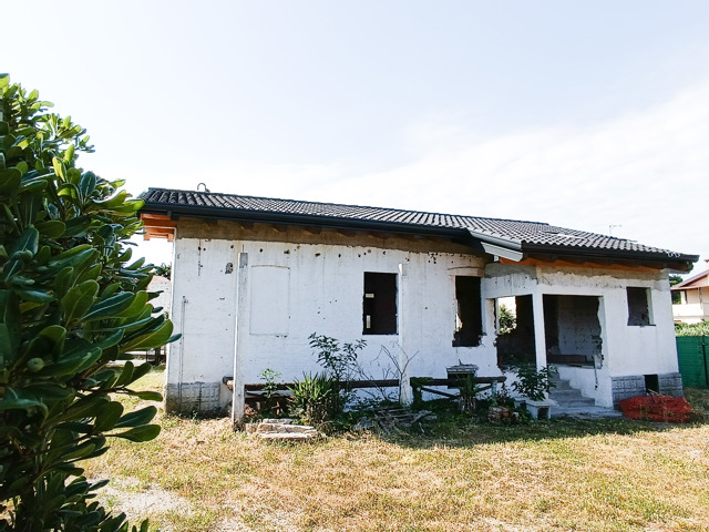 Media numero 11 di Venduta la Villa singola completamente personalizzabile a Manzano
