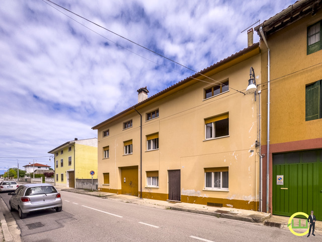 Media numero 2 di LUMINOSA CASA INDIPENDENTE A GRIONS DI SEDEGLIANO
