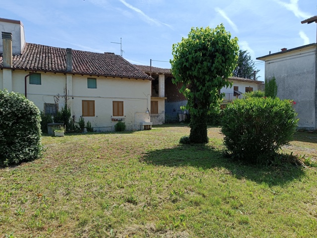 Media numero 2 di RUSTICO CON GIARDINO ESCLUSIVO A SAN VITO AL TORRE