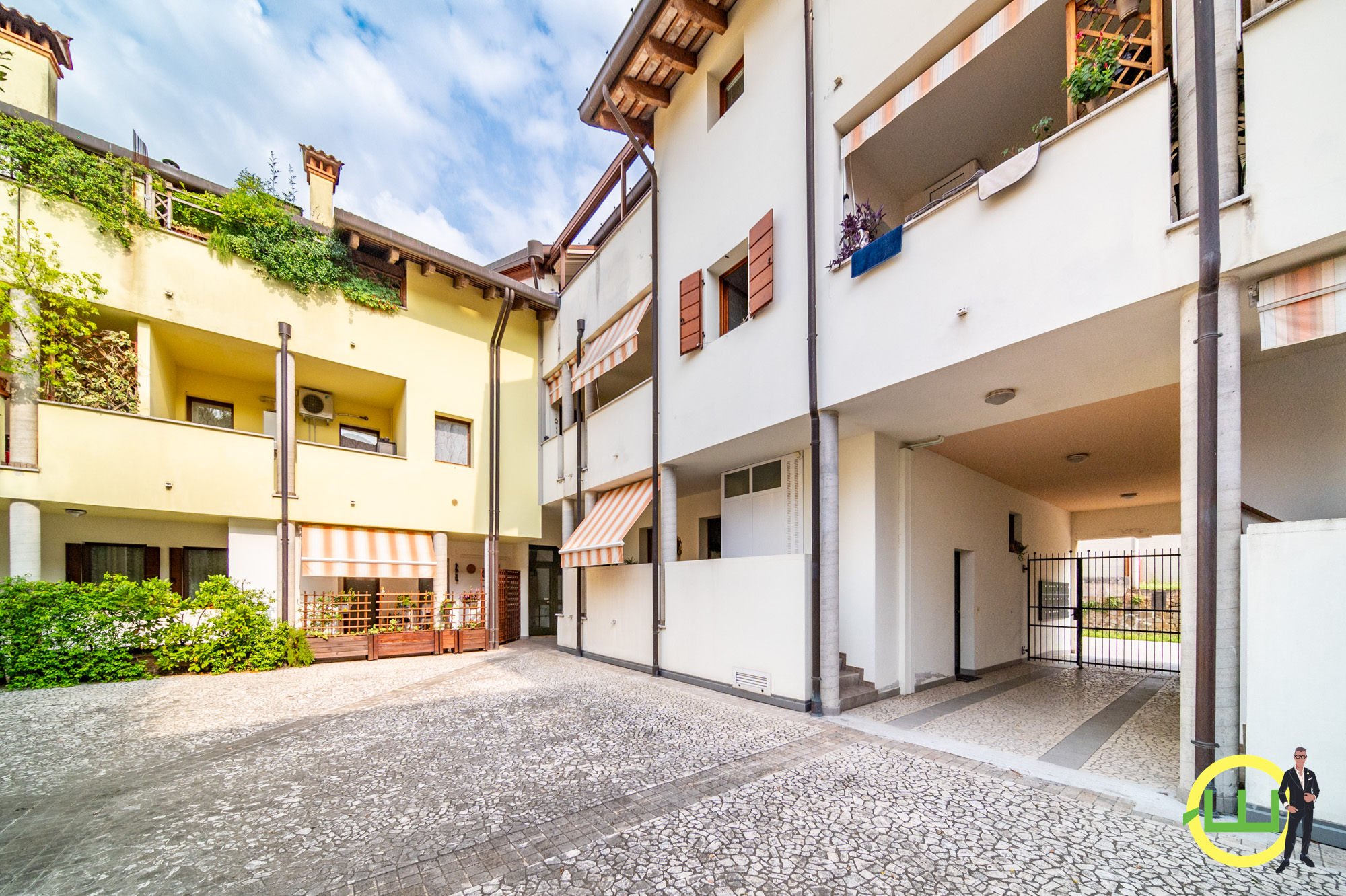 Media numero 19 di PERFETTO APPARTAMENTO BICAMERE TERRAZZATO IN CENTRO A CORMONS