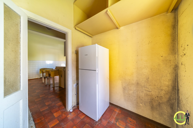 Media numero 11 di VILLA D'EPOCA CON 2 GENEROSI APPARTAMENTI E PARCO IN CENTRO A GORIZIA