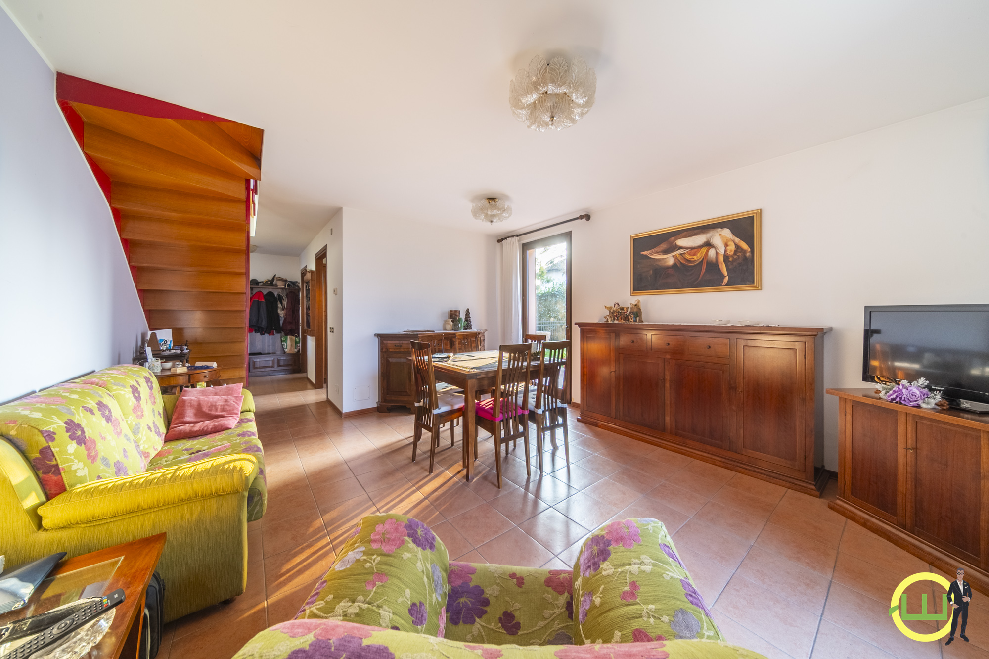 Media numero 4 di MERAVIGLIOSA VILLA ACCOSTATA CON GIARDINO ESCLUSIVO A LOVARIA PRADAMANO