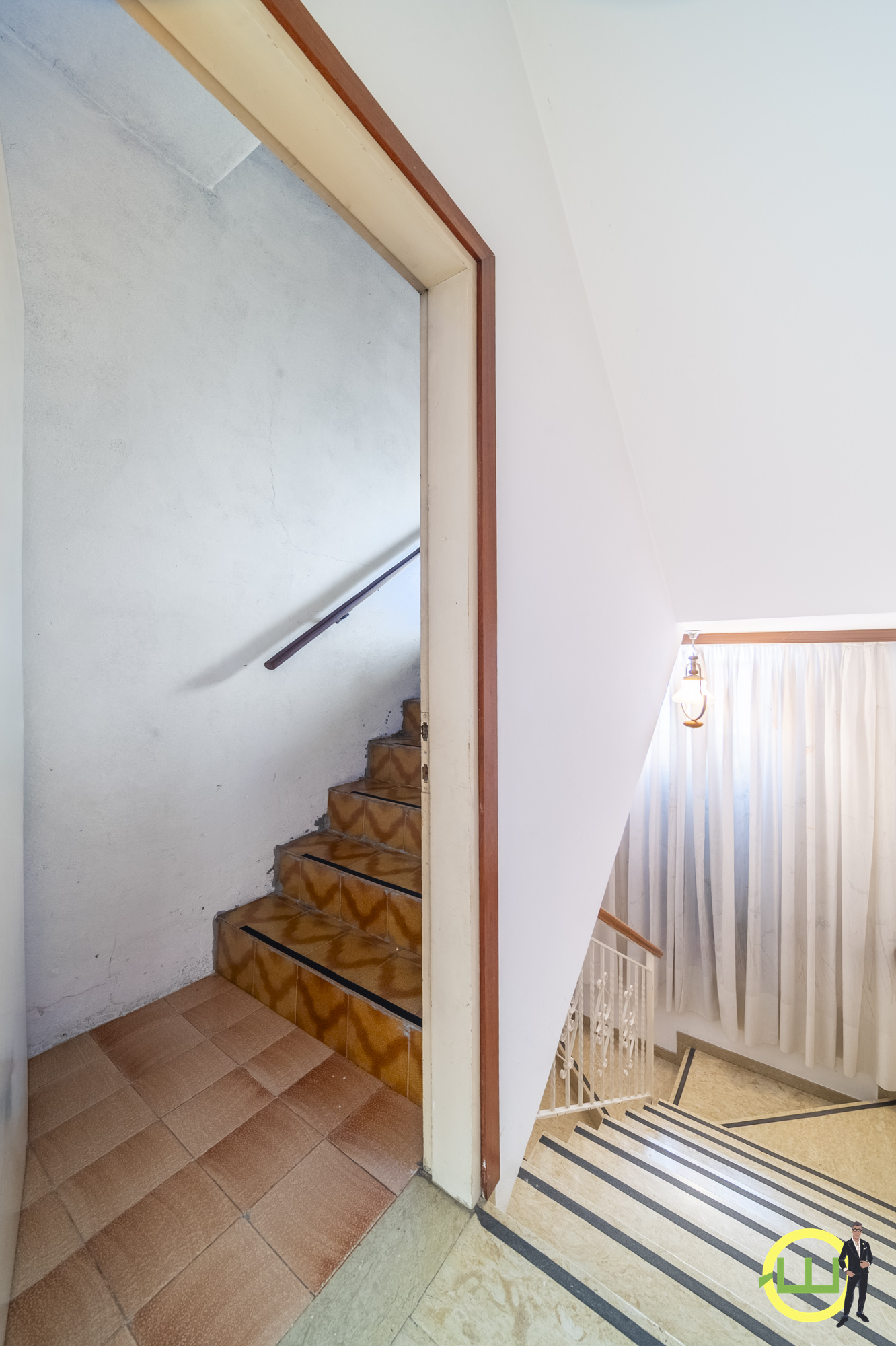 Media numero 27 di STORICA CASA ACCOSTATA CON TRE CAMERE, GARAGE E GIARDINO