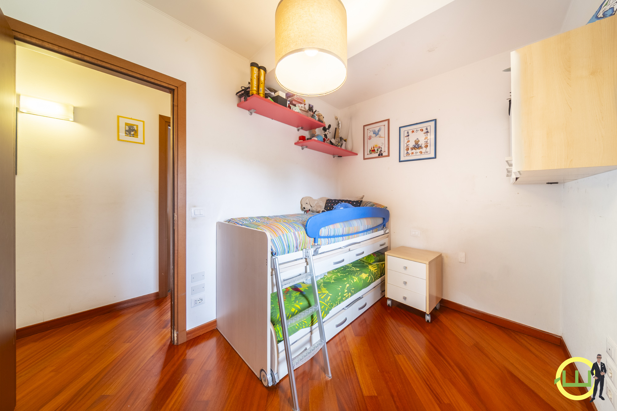 Media numero 12 di APPARTAMENTI IN PRESTIGIOSA VILLA ZONA CENTRALISSIMA