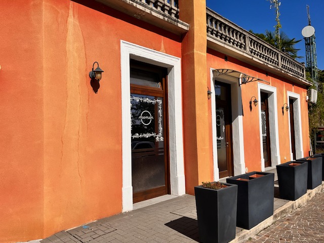 Immagine di SPLENDIDO LOCALE COMMERCIALE A SAN DANIELE!