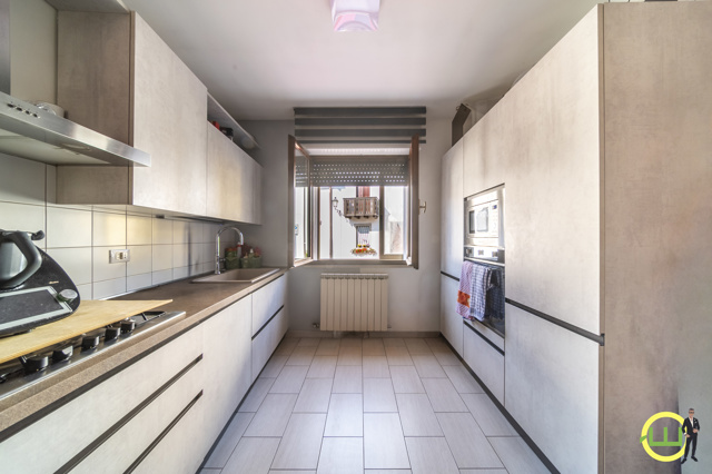 Media numero 2 di CASA RISTRUTTURATA NEL CUORE DI AMARO – PRONTA DA VIVERE