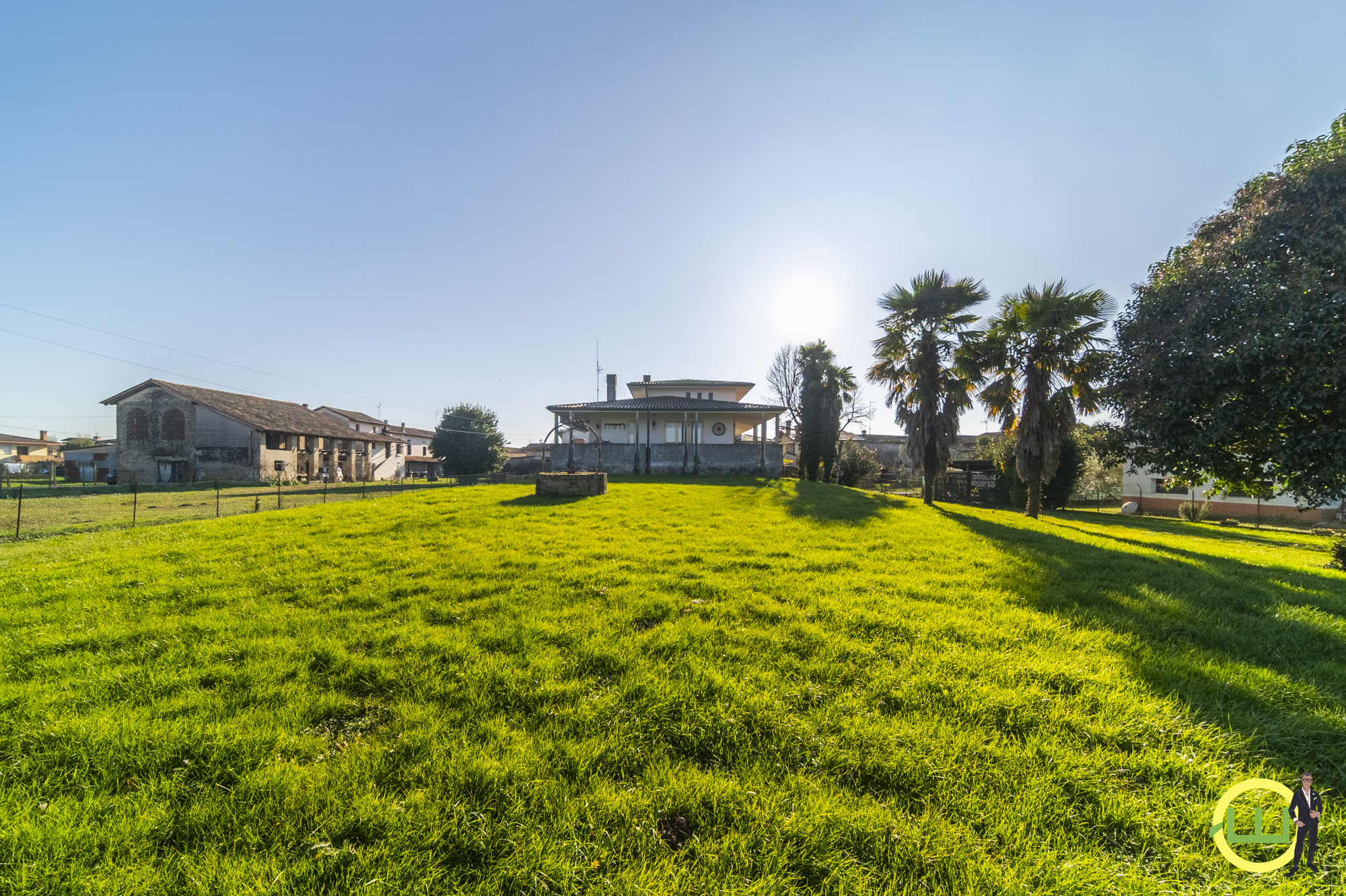 Media numero 53 di LUMINOSA VILLA CON GIARDINO A TEOR